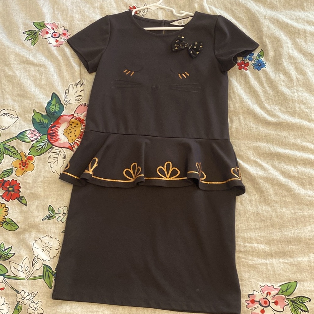 H&M adorable cat dress size 8-10